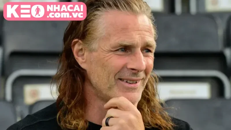 Soi kèo trận Gillingham vs Wycombe Wanderers từ chuyên gia Kèo Nhà Cái VC